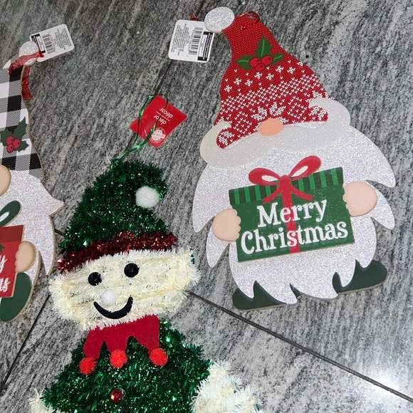 NWT- GLITTER GNOME AND ELF CHRISTMAS DECORATIONS x3 BUNDLE - Picture 3 of 7